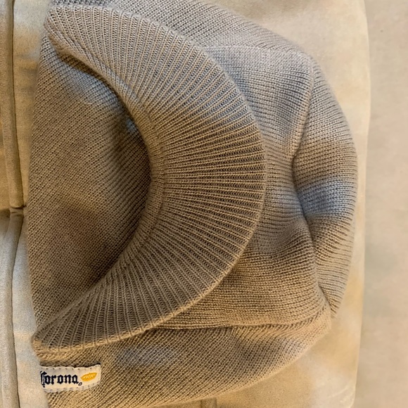 NWOT Corona knit hat with brim, tan one sized - Picture 2 of 4